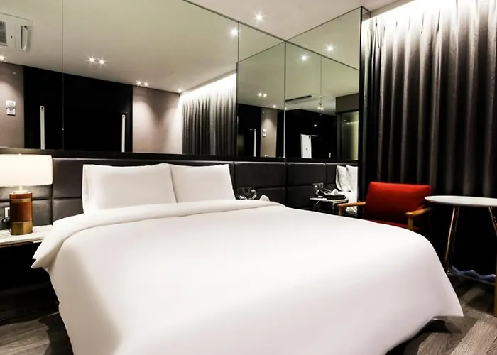 Myeongji Ciel Ocean Hotel